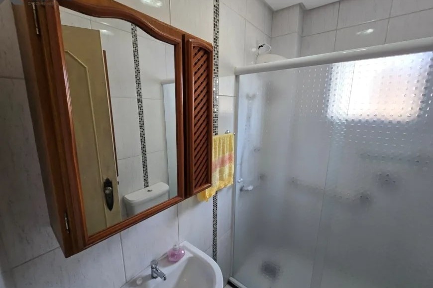 Sobrado à Venda em Sapucaia do Sul com 3 Quartos e 3 banheiros, 236 m²