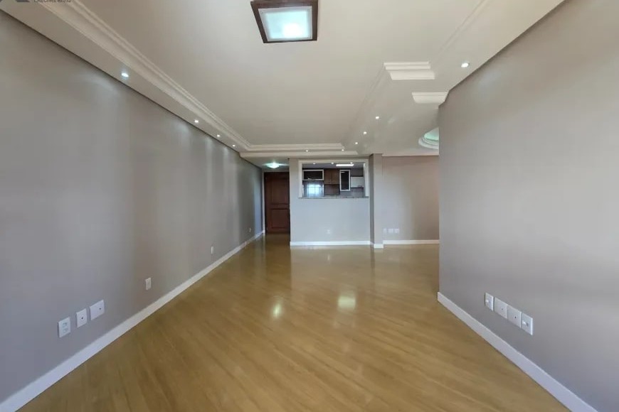 Apartamento à Venda em Esteio com 3 Quartos e 2 banheiros, 119 m²