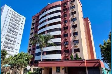 Apartamento à Venda em Esteio com 3 Quartos e 2 banheiros, 122 m²