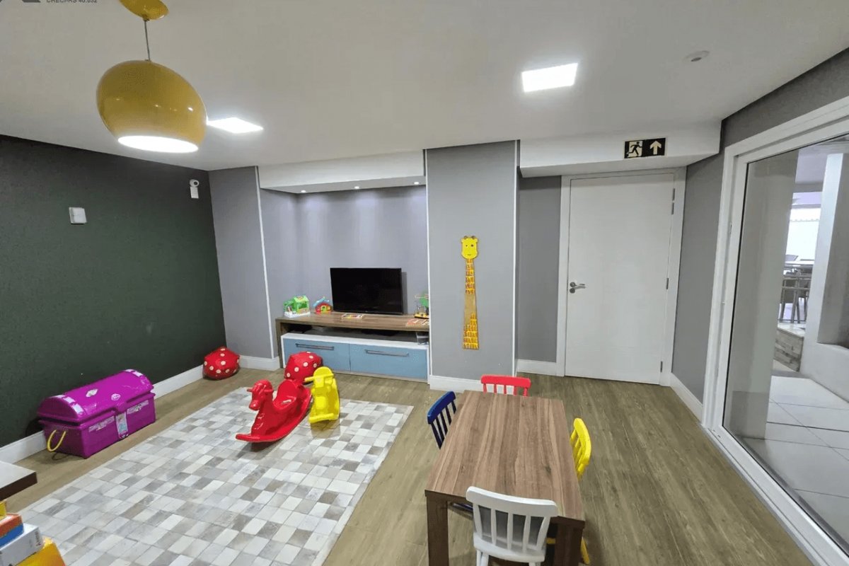 Apartamento à Venda em Esteio com 3 Quartos e 3 banheiros, 119 m²