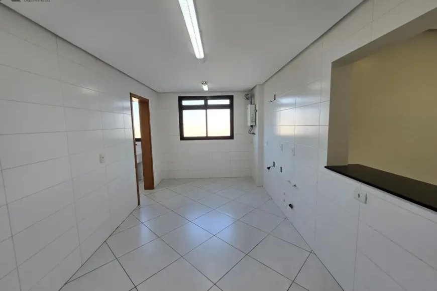 Apartamento à Venda no Centro de Esteio com 2 Quartos e 2 Banheiros, 94 m²