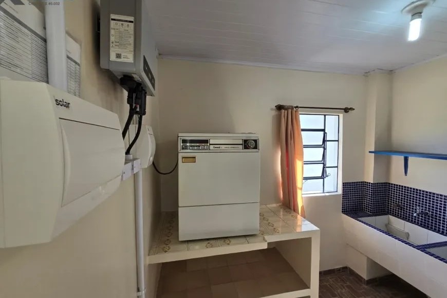 Sobrado à Venda em Sapucaia do Sul com 3 Quartos e 3 banheiros, 236 m²