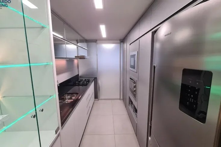 Apartamento à Venda em Esteio Mobiliado e 2 quartos, 97 m²