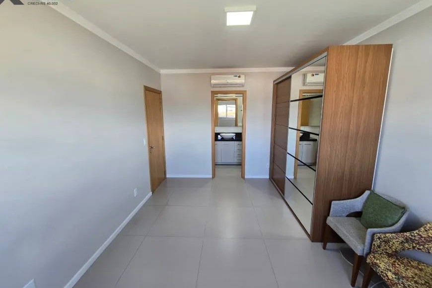 Apartamento à Venda em Esteio com 2 Quartos e 2 banheiros, 98 m²