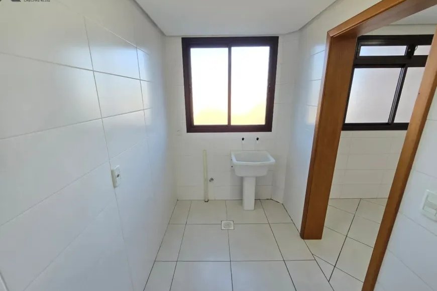 Apartamento à Venda no Centro de Esteio com 2 Quartos e 2 Banheiros, 94 m²