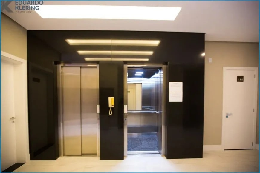 Apartamento para Alugar em Esteio com 2 Quartos e 2 banheiros, 97 m²