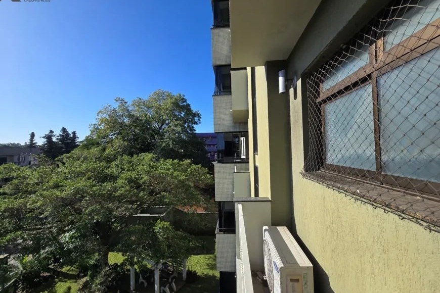Apartamento à Venda em Esteio com 3 Quartos e 2 banheiros, 103 m²