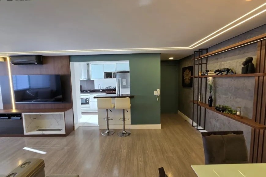 Apartamento à Venda em Esteio com 3 Quartos e 2 banheiros, 103 m²