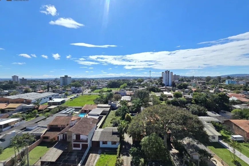 Apartamento à Venda em Esteio com 3 Quartos e 2 banheiros, 119 m²