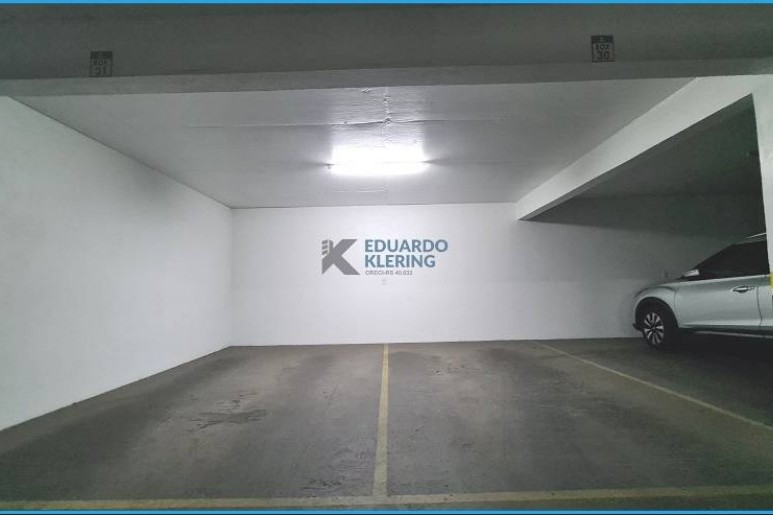 Apartamento à Venda em Esteio com 2 Quartos e 2 banheiros, 82 m²