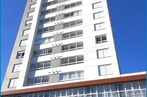 Apartamento à Venda em Esteio com 2 Quartos e 2 banheiros, 82 m²