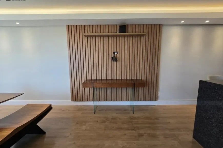 Cobertura à Venda em Esteio com 2 Quartos e 3 banheiros, 172 m²