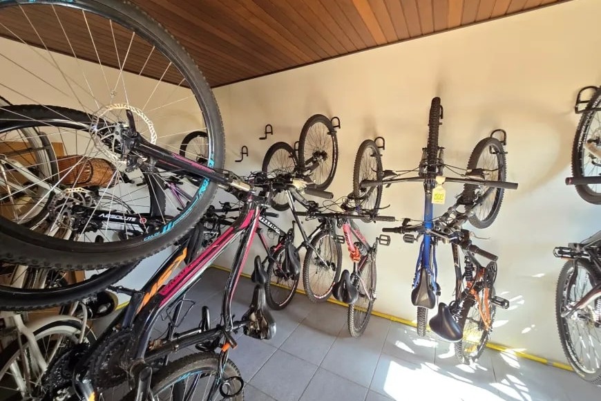 Apartamento à Venda em Esteio com 3 Quartos e 2 banheiros, 119 m²