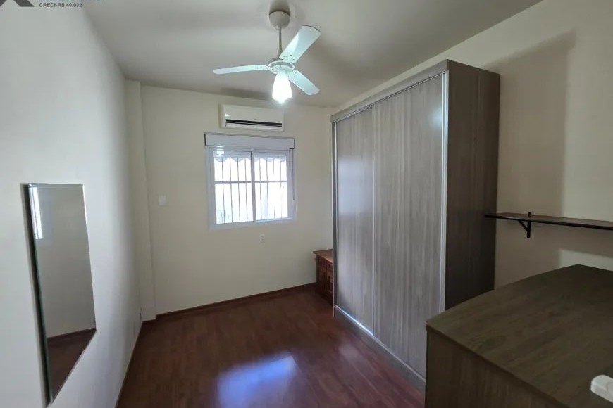 Sobrado à Venda em Sapucaia do Sul com 3 Quartos e 3 banheiros, 236 m²