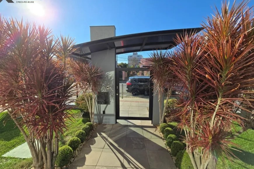 Apartamento à Venda em Esteio com 3 Quartos e 3 banheiros, 115 m²