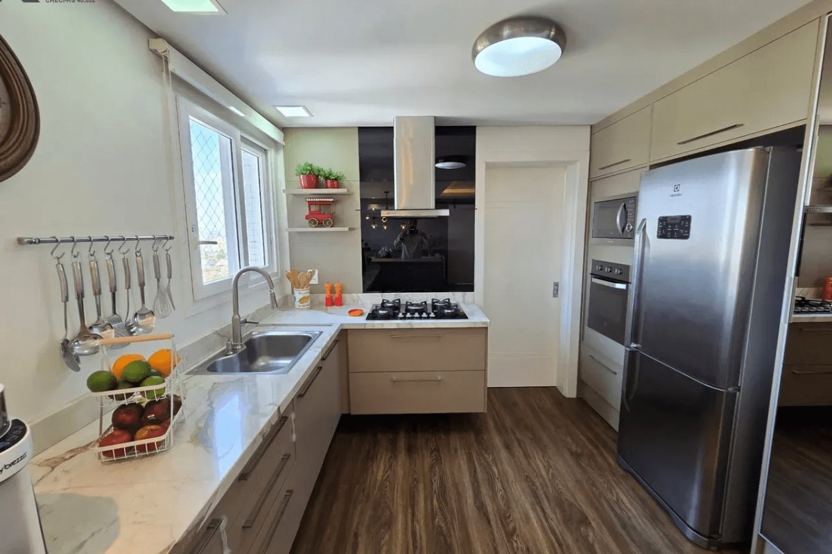 Apartamento à Venda em Esteio com 3 Quartos e 3 banheiros, 119 m²