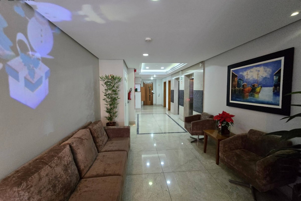 Cobertura à Venda em Esteio com 2 Quartos e 3 banheiros, 172 m²