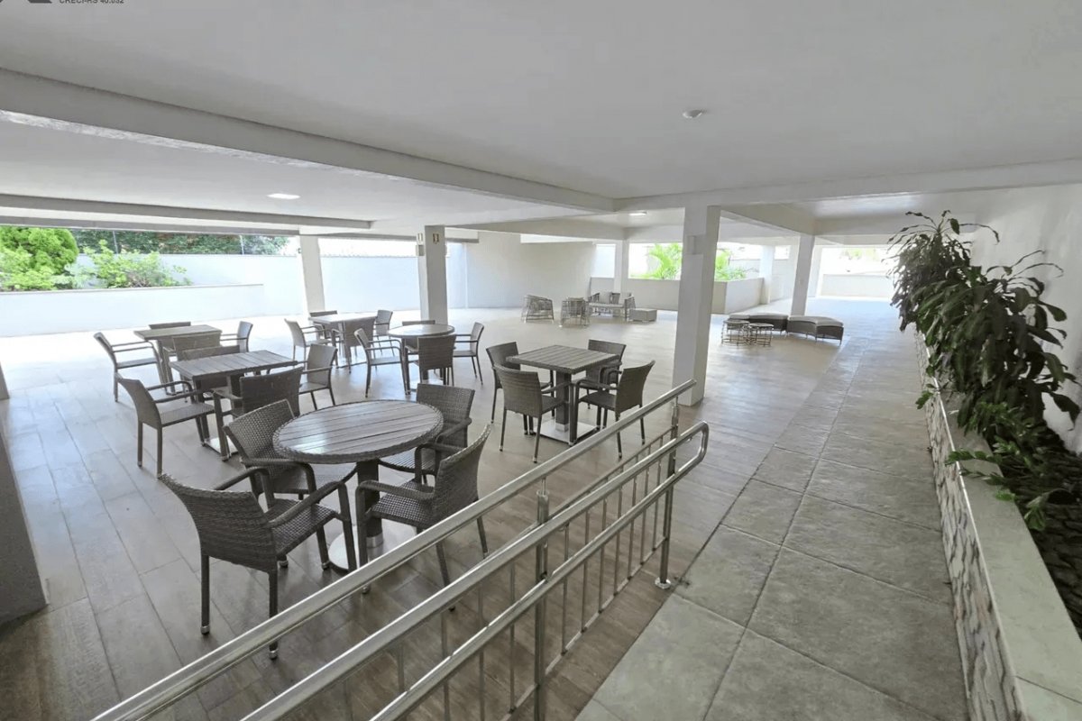 Apartamento à Venda em Esteio com 3 Quartos e 3 banheiros, 119 m²