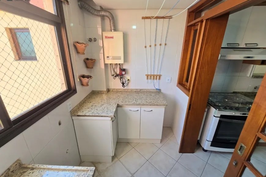 Apartamento à Venda em Esteio com 3 Quartos e 2 banheiros, 119 m²