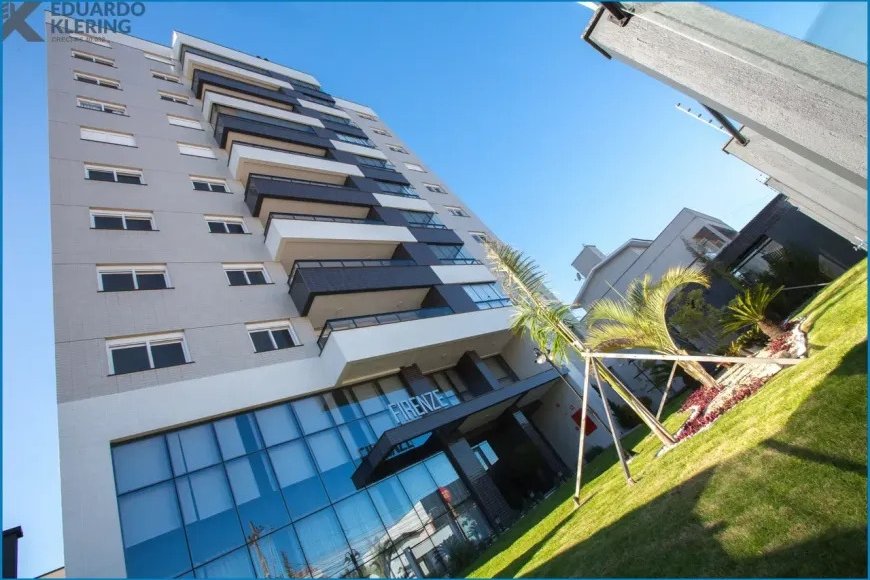 Apartamento em Esteio à Venda com 2 Quartos, 97m²