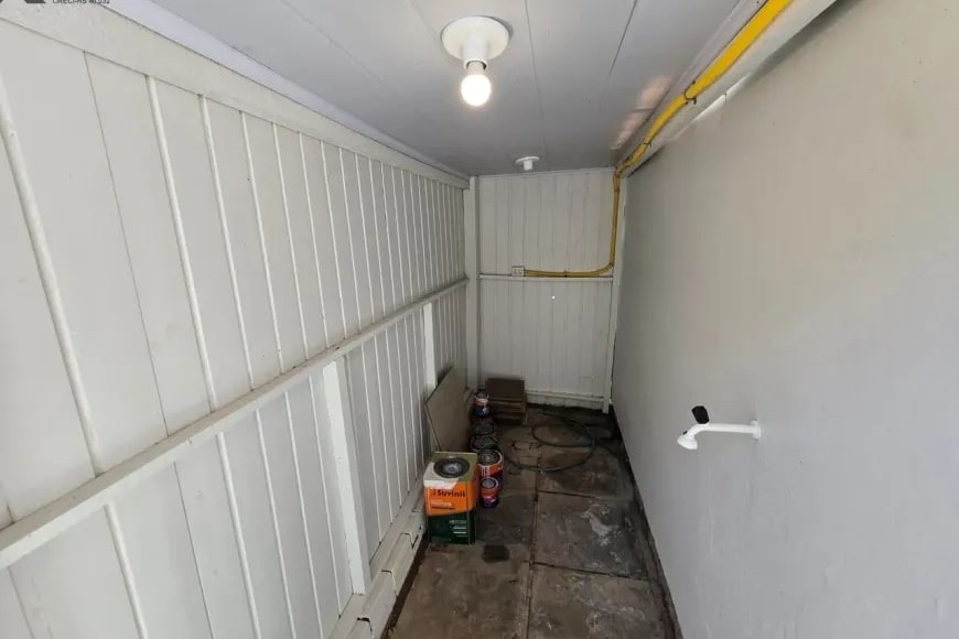 Casa à Venda em Esteio com 2 Quartos e 1 banheiro, 70 m²