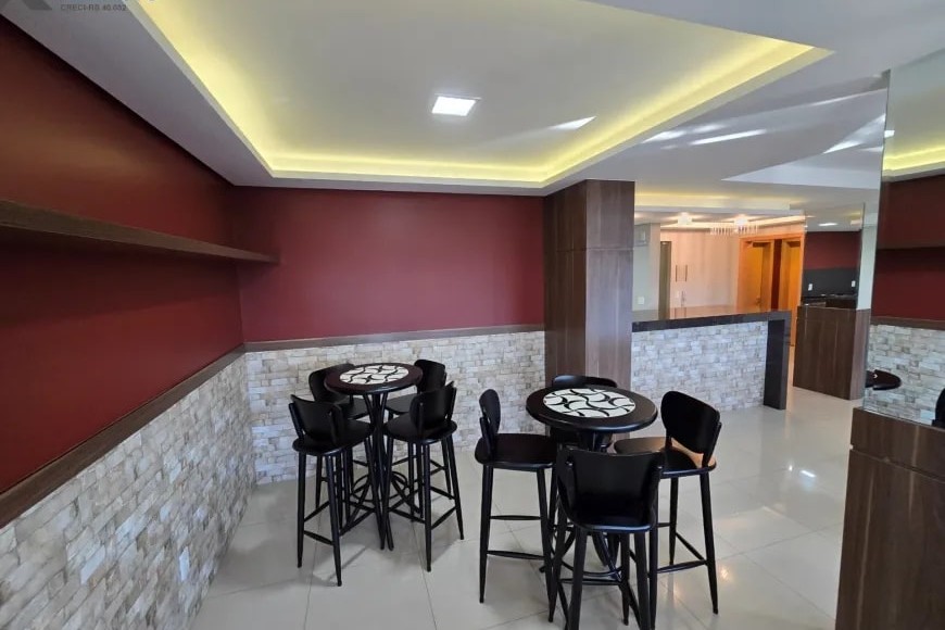 Apartamento à Venda em Esteio com 3 Quartos e 3 banheiros, 115 m²