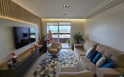 Apartamento à Venda em Esteio com 3 Quartos e 2 banheiros, 120 m²