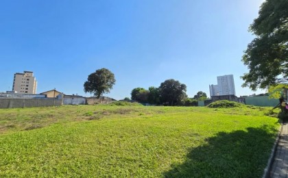 Terreno à Venda em Esteio, 3310 m²