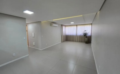 Apartamento à Venda em Esteio com 2 Quartos e 2 banheiros, 98 m²