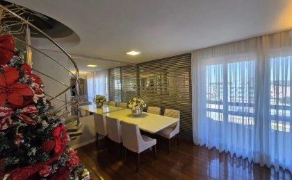 Cobertura à Venda em Esteio com 3 Quartos e 3 banheiros, 236 m²