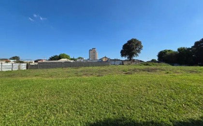 Terreno à Venda em Esteio, 3310 m²