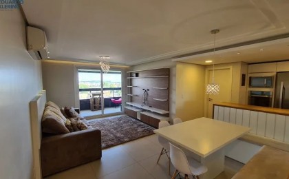 Apartamento à Venda em Esteio com 3 Quartos e 3 banheiros, 120 m²