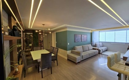 Apartamento à Venda em Esteio com 3 Quartos e 2 banheiros, 103 m²